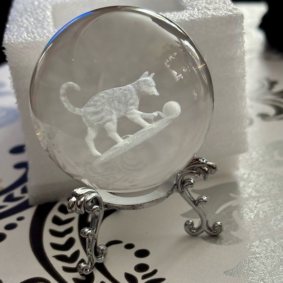 3D Crystal Ball with Silver-Plated Flowering Stand 2Laser Engraved Crystal - Picture 3 of 9
